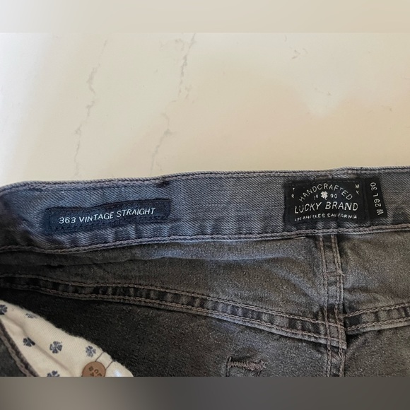 Mens Gray Lucky Jeans size 29w and 30 length - Picture 3 of 8